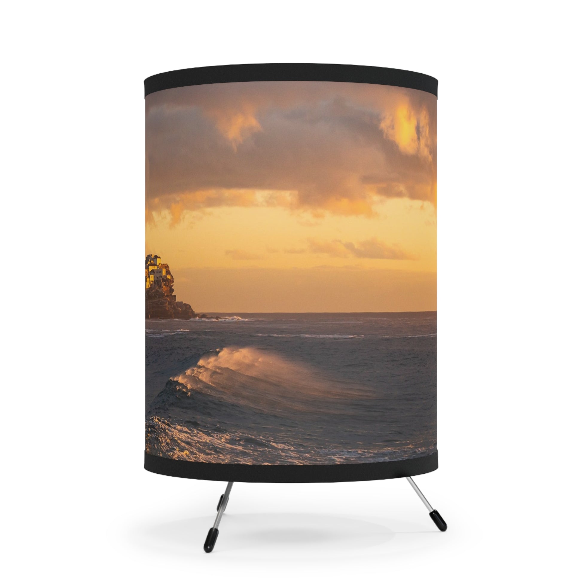 Bronte Surf Tripod Lamp