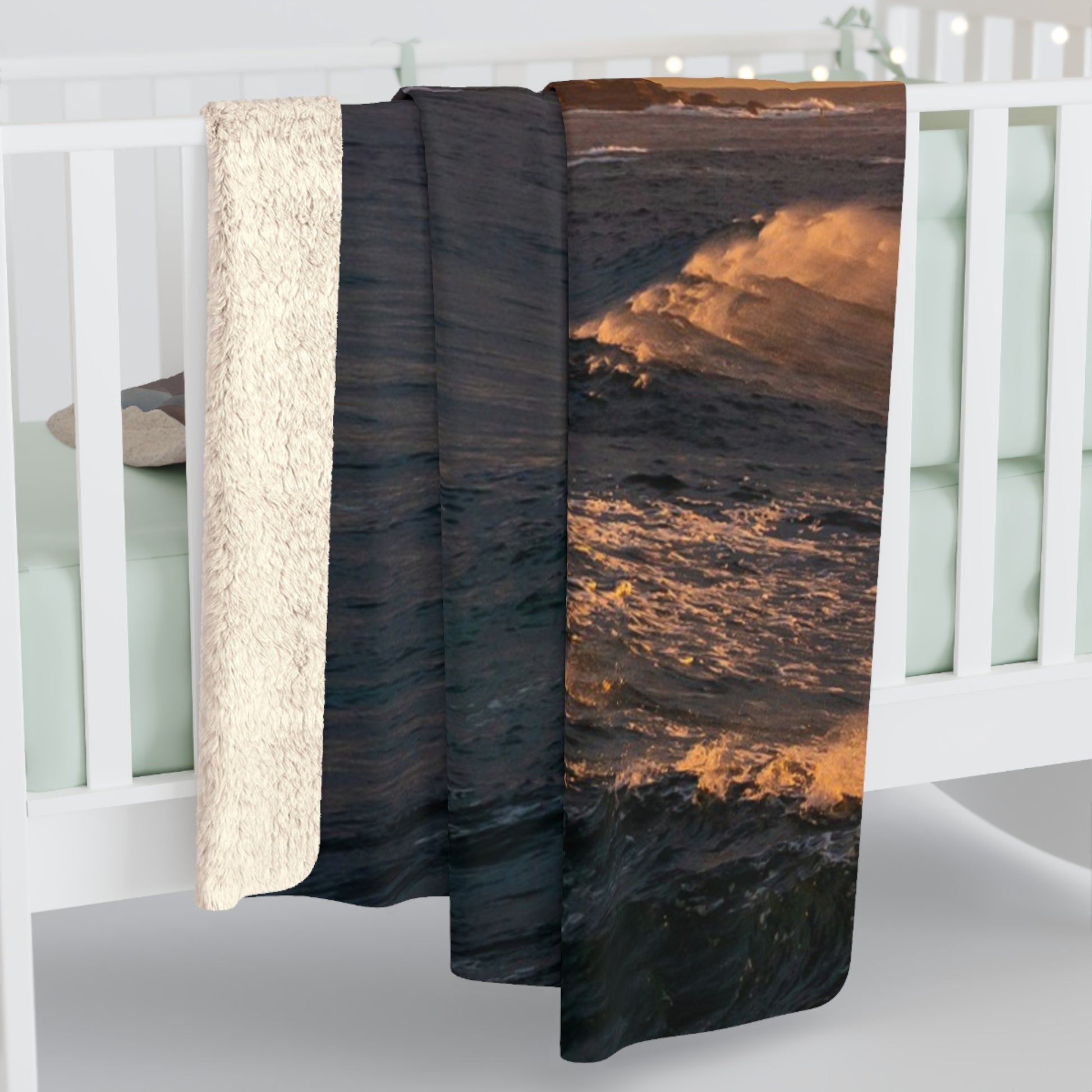Bronte Surf Fleece Blanket