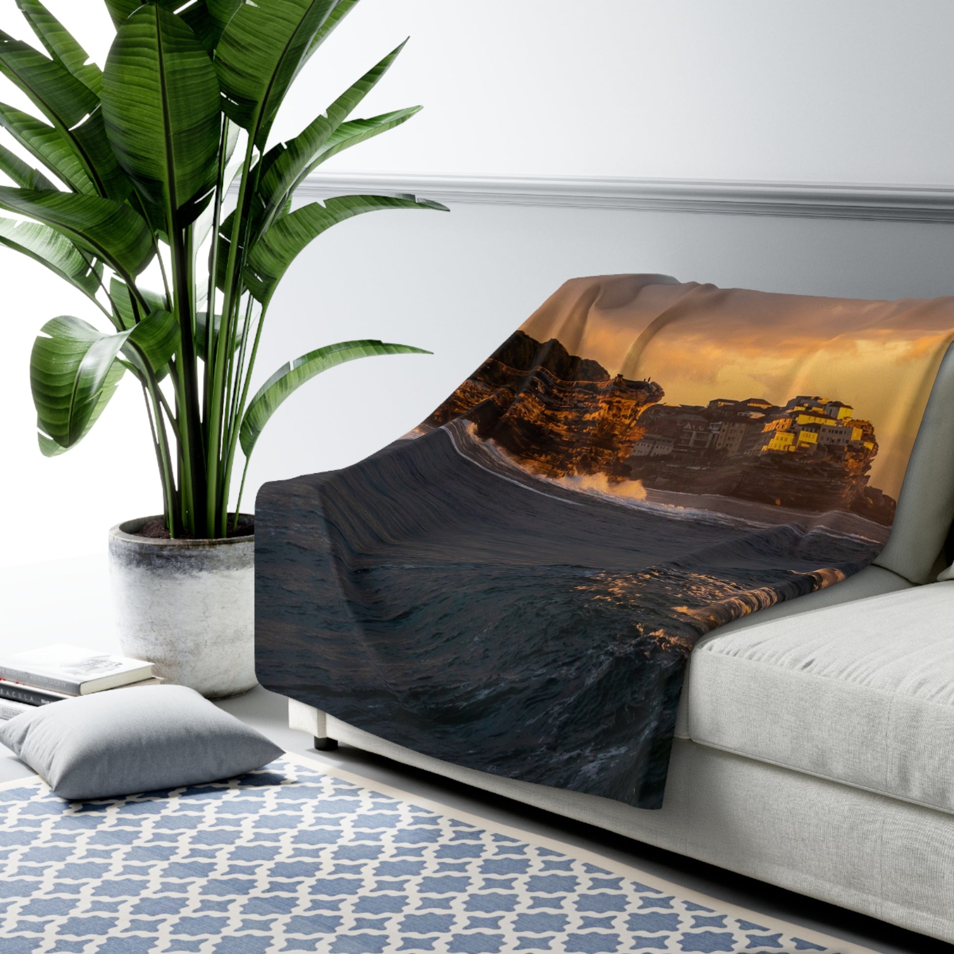 Bronte Surf Fleece Blanket