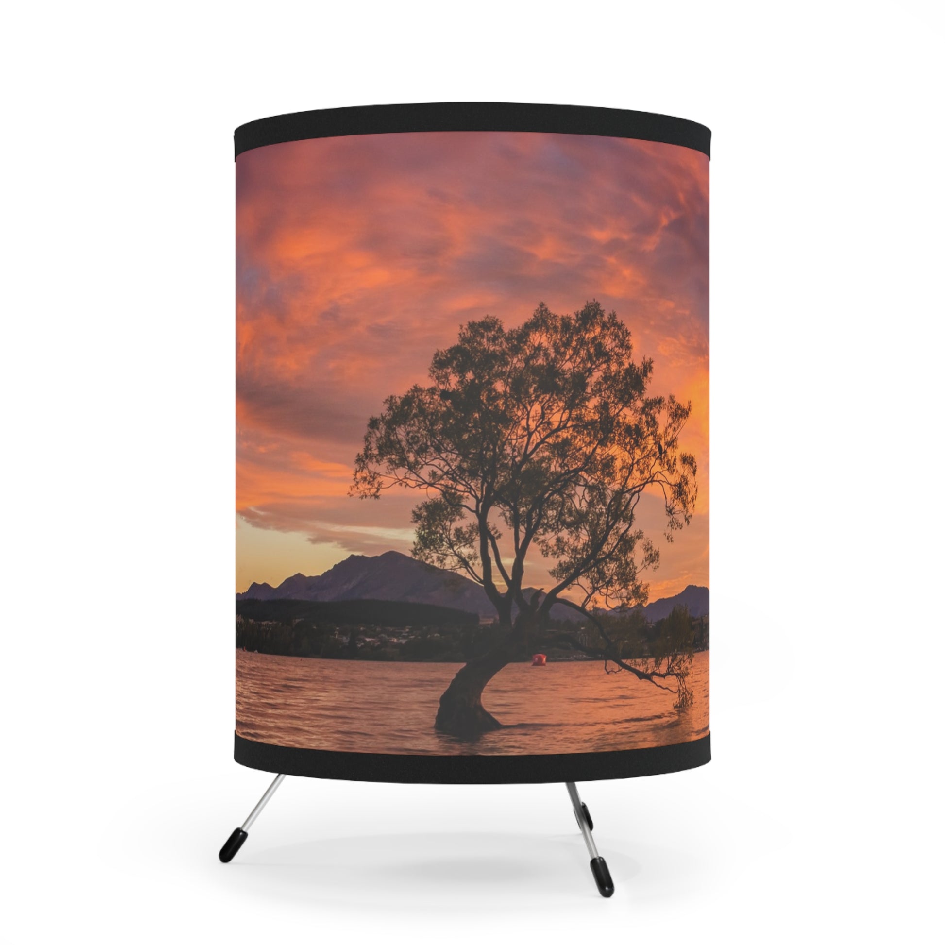 Wanaka Queenstown Tripod Lamp