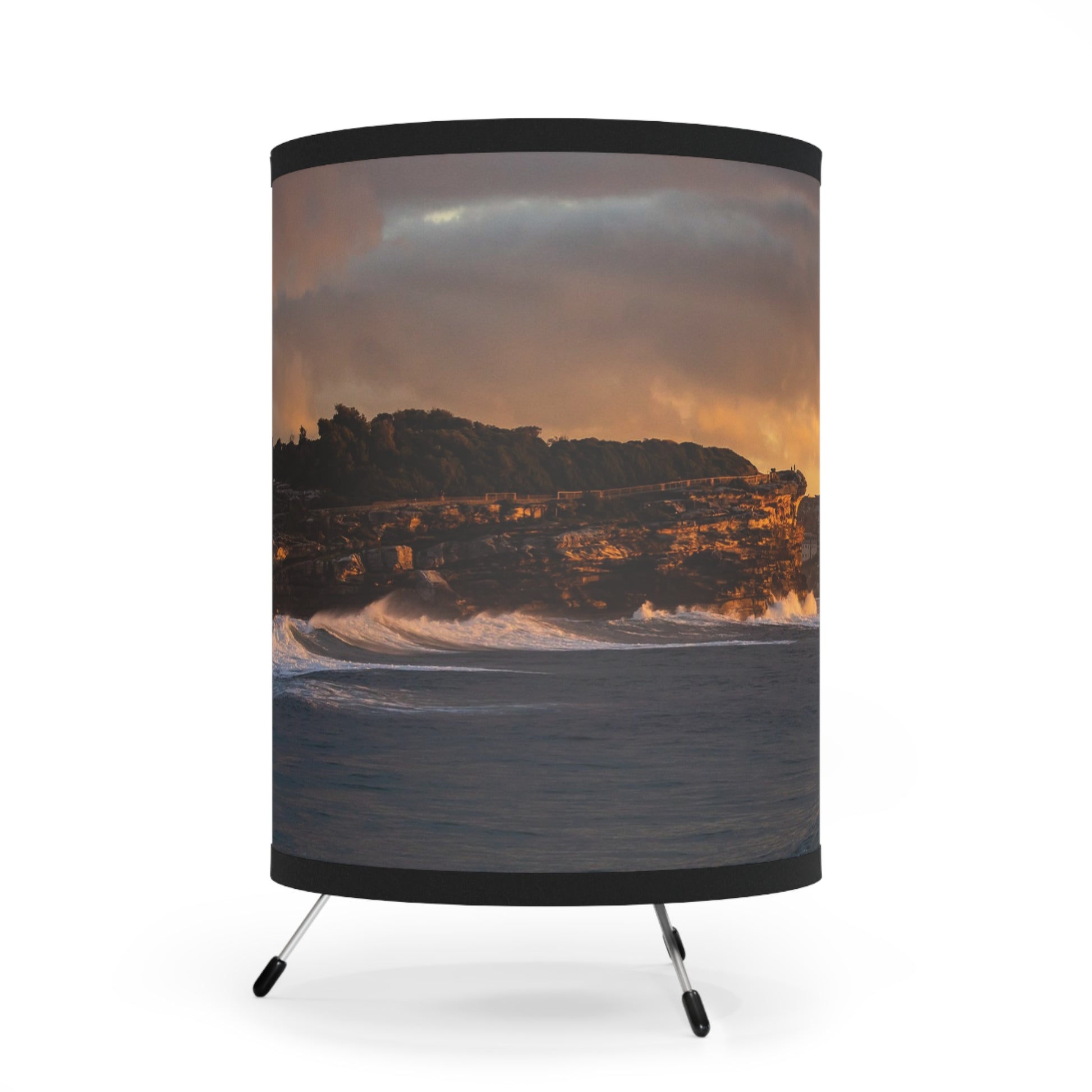 Bronte Surf Tripod Lamp